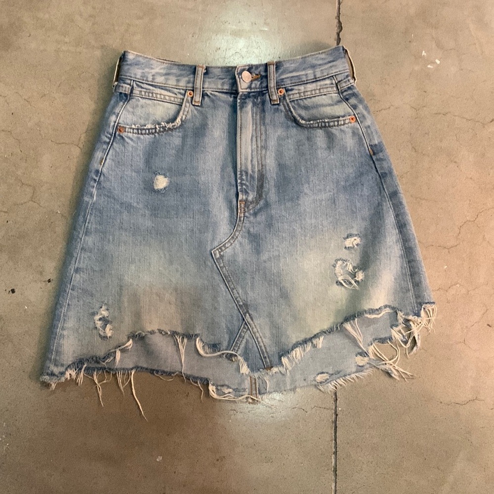 Zara Woman Premium Denim Collection Skirt- small- in excellent used condition